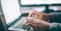 Webull Rolls Out AI Stock Insights Built for Active Traders
